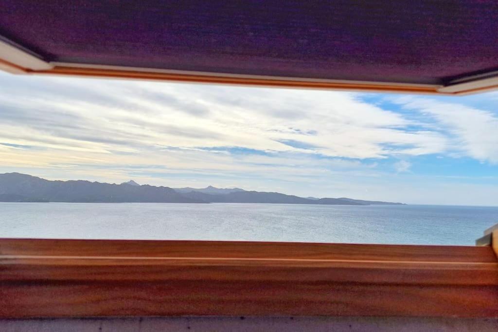 Appartement Sur La Baie De Saint Florent ปาทริโมนิโอ ภายนอก รูปภาพ